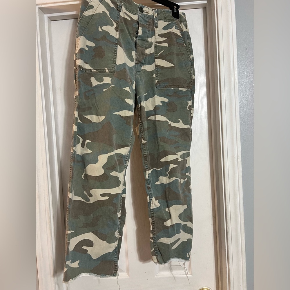 Mother The Patch Pocket Frayed Ankle Military Pants
